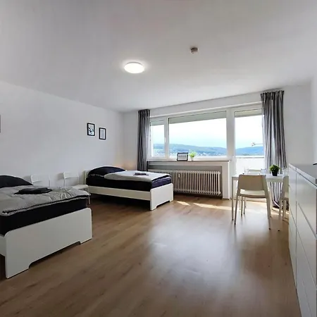 Apartment Erb01 - 2-zimmer-apartment Mit Balkon In