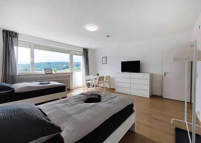 Erb01 - 2-zimmer-apartment Mit Balkon In Bad König